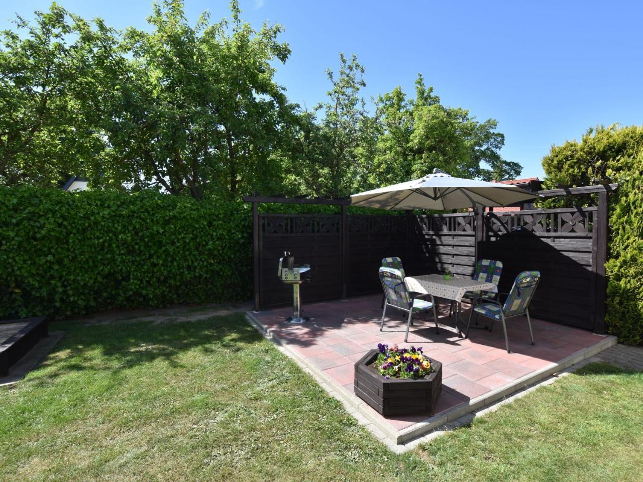 Spacious Holiday Home In Krusenhagen With Garden מראה חיצוני תמונה
